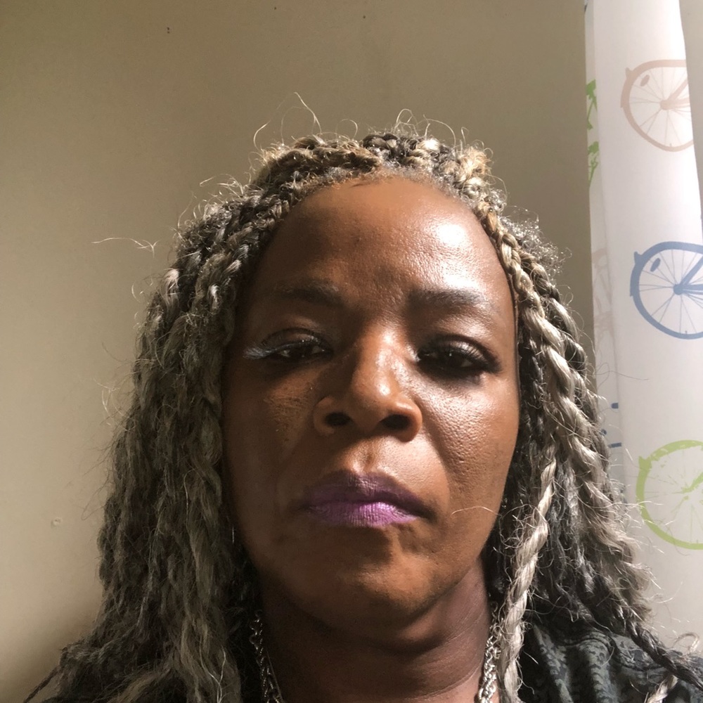 Meet your Posher, Jackie